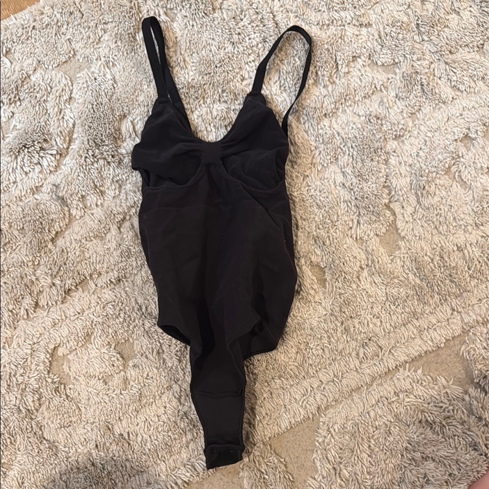 Skims Bodysuit